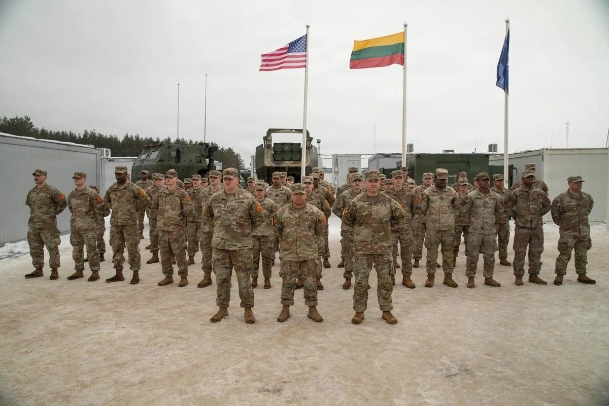 ABŞ Litvada hərbi baza yaradılması təklifini nəzərdən keçirəcək