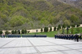 Qəbələdə Çexiyanın Baş naziri Andrey Babişin rəsmi qarşılanma mərasimi olub