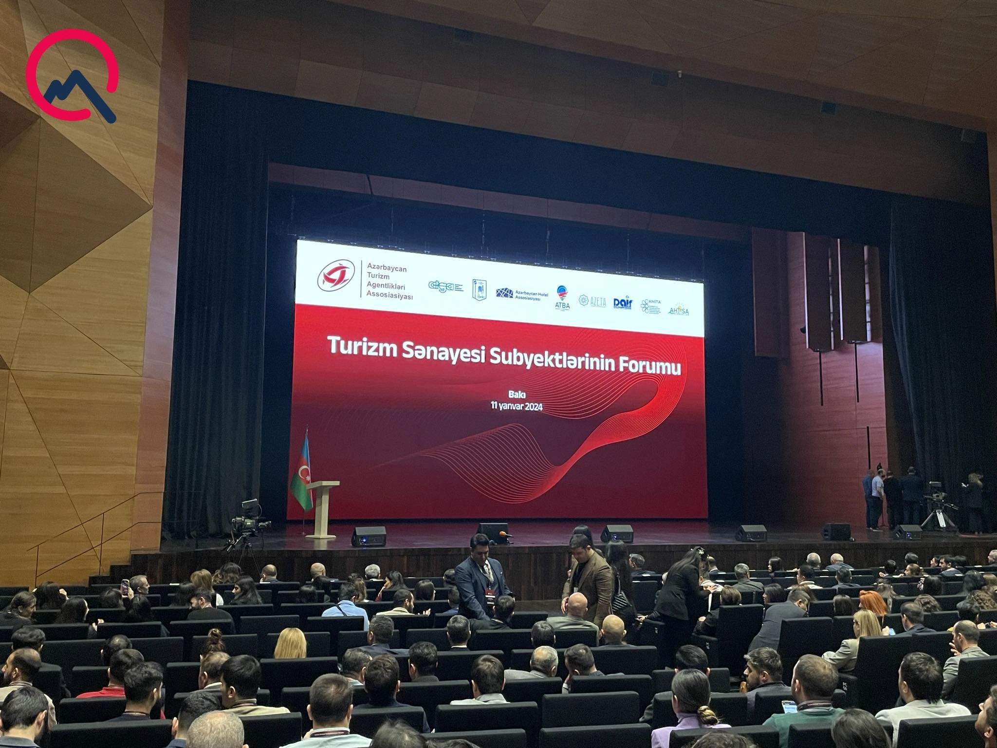 “Turistlərin müsbət fikirlərlə geri dönməsinə yardımçı olmalıyıq”
- Yenilənib