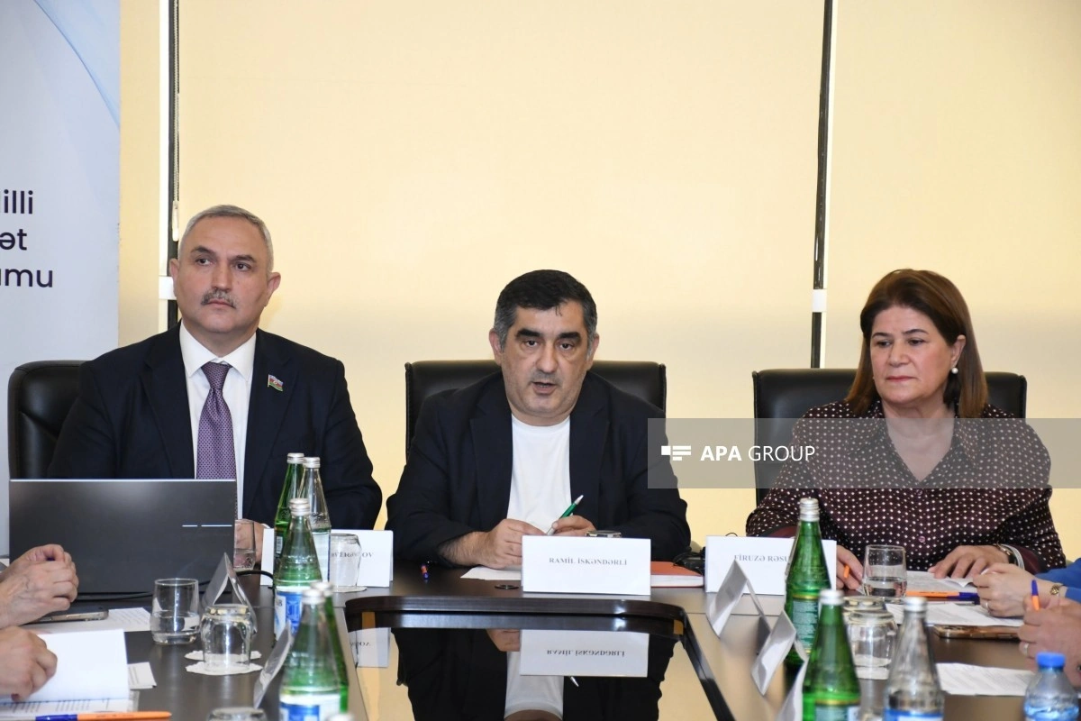 Uşaqların rəqəmsal təhlükəsizliyi və zərərli asılılıqlardan qorunması müzakirə olunub
