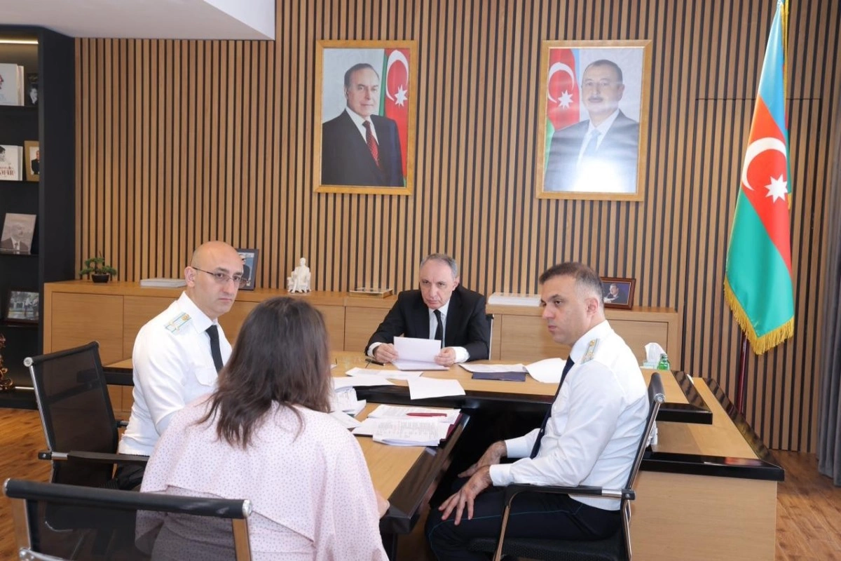 Baş prokuror Naxçıvanda vətəndaşları qəbul edib
