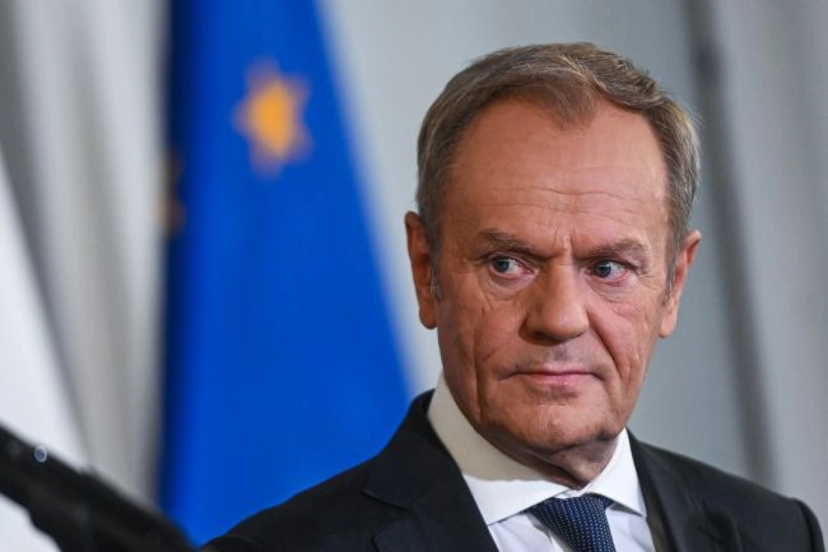 Tusk Polşa-Ukrayna münasibətlərindəki gərginliyə görə Zelenskini ittiham edib