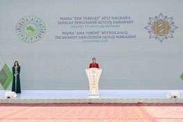 Aşqabadda MAMA “Ana təbiət” beynəlxalq incəsənət sərgisi açılıb - FOTO