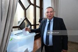 Azərbaycan jurnalistlərinin IX qurultayı keçirilir - FOTO