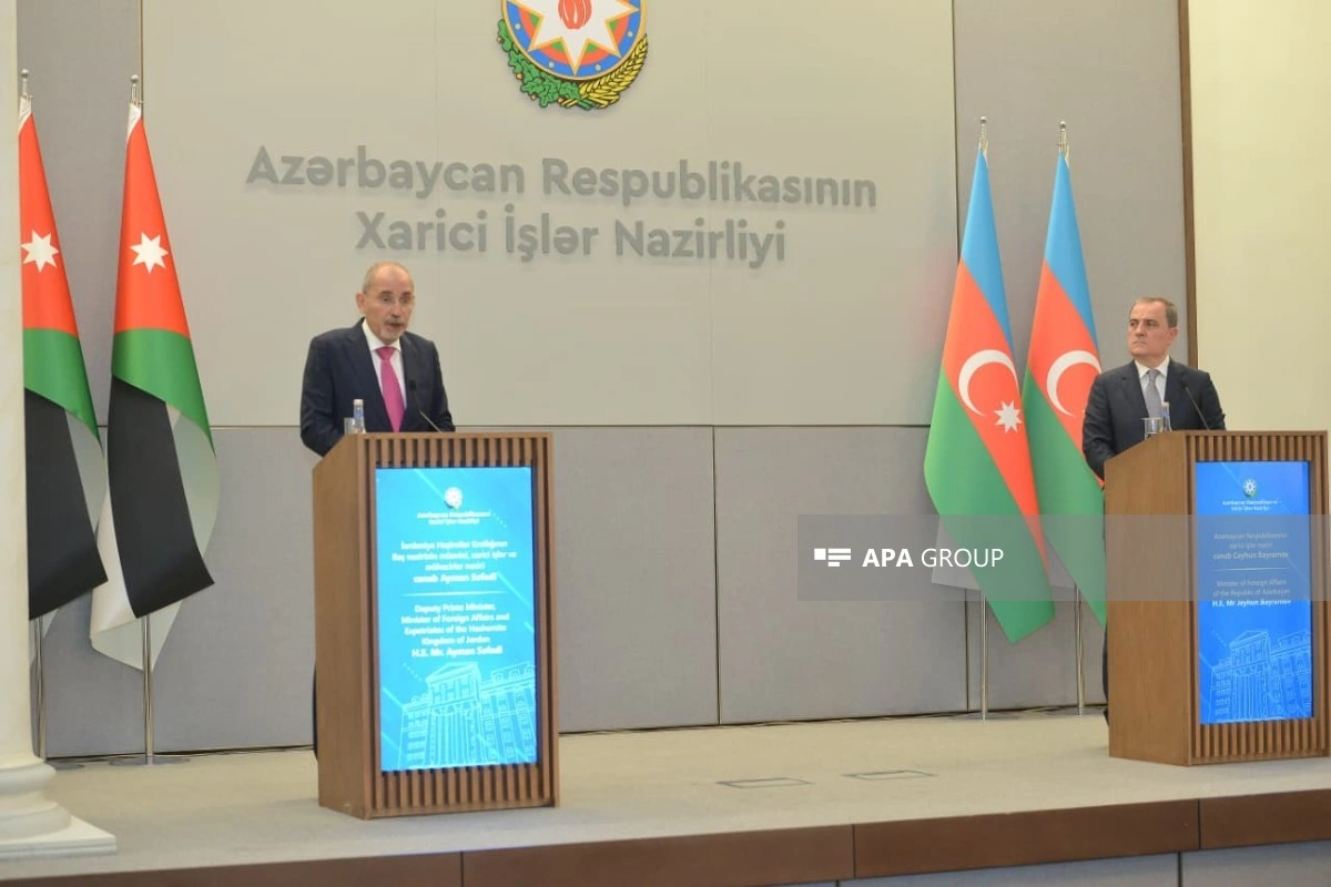 İordaniyanın XİN başçısı Ceyhun Bayramovu ölkəsinə səfərə dəvət edib