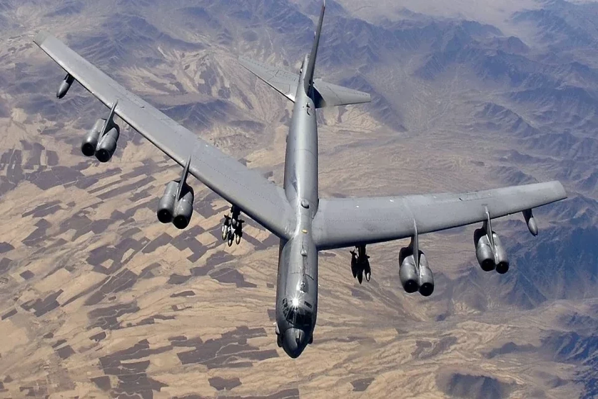ABŞ-da B-52 bombardmançı təyyarə qəzaya uğrayıb