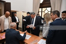 Azərbaycan jurnalistlərinin IX qurultayı keçirilib - FOTO - YENİLƏNİB-1