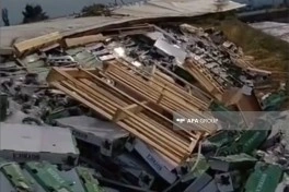 Qusarda yük maşını aşıb, ölən var - FOTO