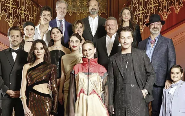 “Bihter”in qalasındakı geyimi filmdən çox danışıldı  - Fotolar