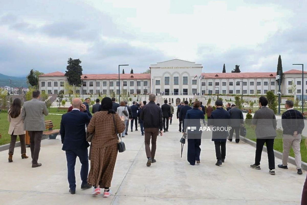 Diplomatik korpusun nümayəndələri Qarabağ Universitetində olublar - FOTO