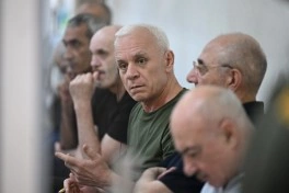 Arayik Harutyunyan və digərlərinin apellyasiya məhkəməsi prokurorların çıxışları ilə davam etdirilib
