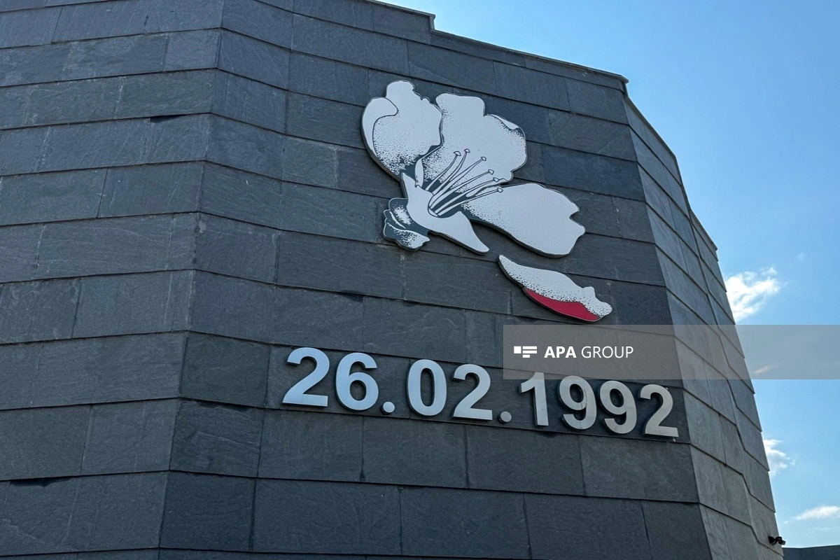 IV Şuşa Qlobal Media Forumunun iştirakçıları Xocalı Soyqırımı Memorialını ziyarət edib - FOTO