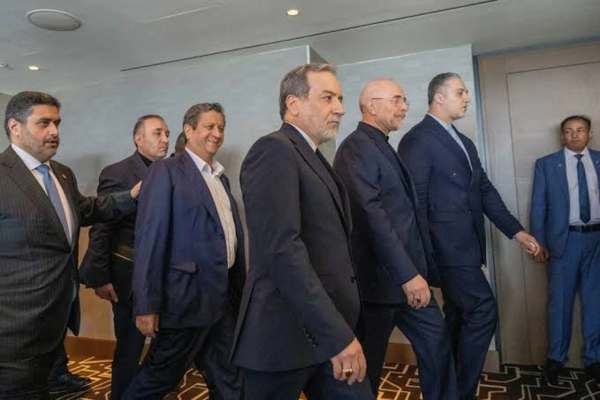 İran nümayəndə heyəti ABŞ-la 18 saatlıq danışıqlardan sonra İsveçrəni tərk edib