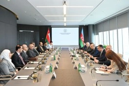Azərbaycanla Oman arasında iqtisadi əməkdaşlığın inkişaf perspektivləri müzakirə edilib