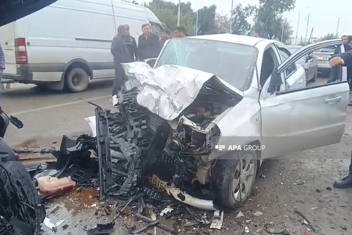 Ağstafada iki avtomobil toqquşub, xəsarət alan var - FOTO