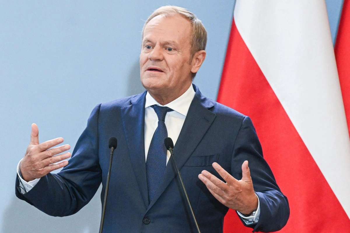 Tusk: Polşa ilə Britaniya arasında yeni saziş Rusiya təhdidinə qarşı yönələcək