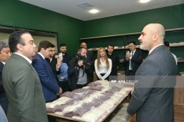 Bakıda Qırğız Ticarət Evinin açılış mərasimi keçirilib - FOTO