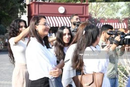 Bakının mərkəzində kəlağayı ilə yürüş keçirilib - FOTO