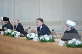 Bakıda Şeyx Seyid Yəhya Bakuviyə həsr olunmuş beynəlxalq konfrans keçirilib - FOTO
