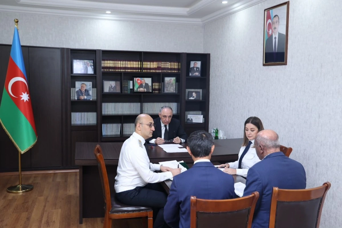 Baş prokuror Qubada vətəndaşları qəbul edib