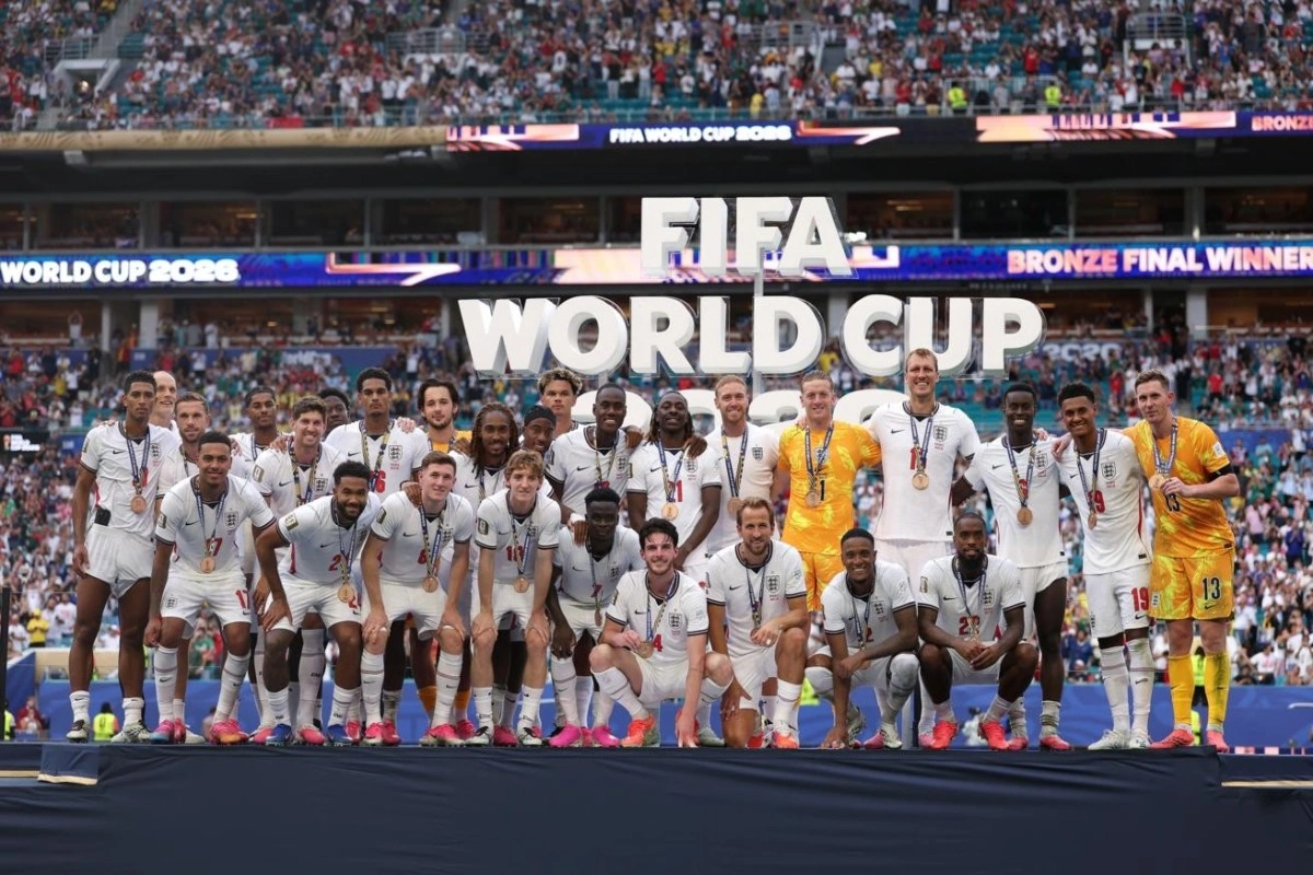 Böyük Britaniya 2042-ci ildə futbol üzrə dünya çempionatına ev sahibliyi etmək istəyir