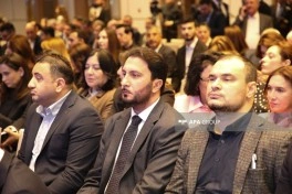 “İctimai proseslər media müstəvisində” mövzusunda forum keçirilib - FOTO - YENİLƏNİB
