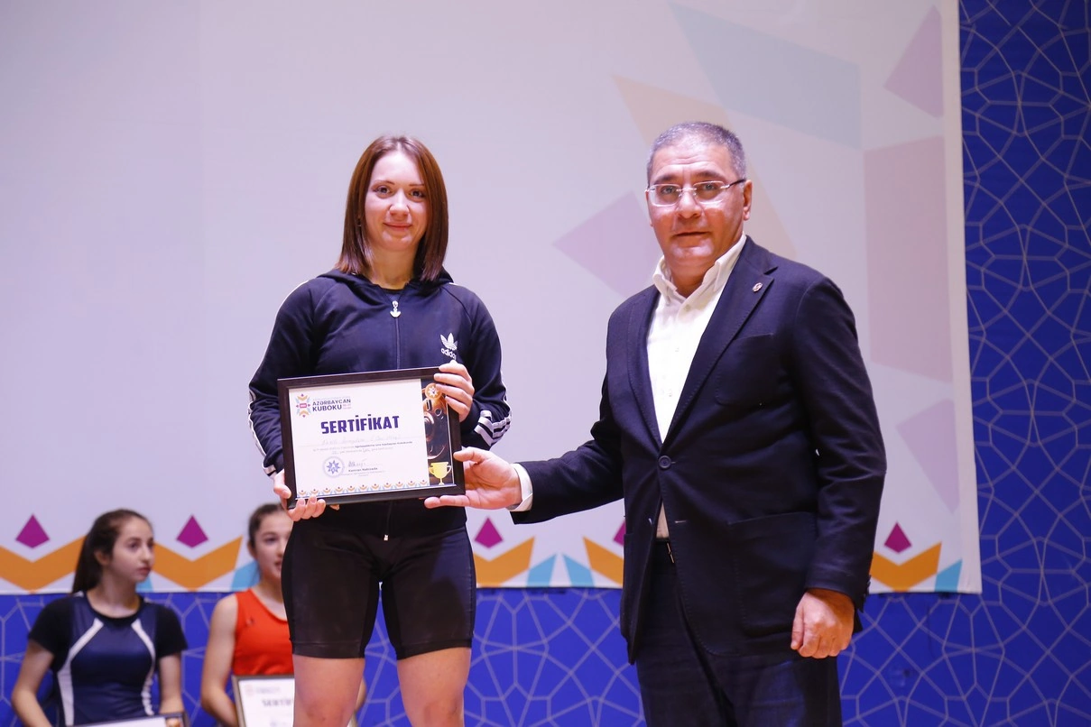 Ağırlıqqaldırma üzrə Azərbaycan Kubokunun təntənəli açılış mərasimi keçirilib  - Fotolar