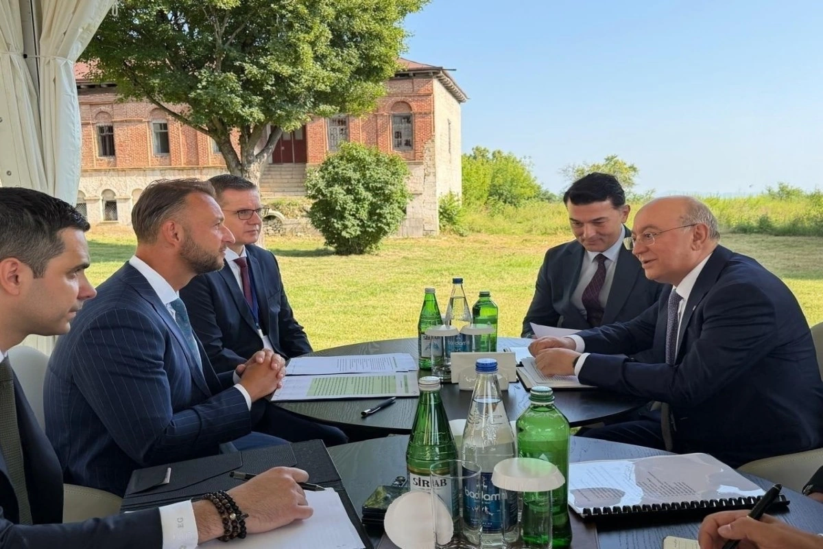 Azərbaycan və Slovakiya arasında fövqəladə hallarla mübarizə sahəsində əməkdaşlıq müzakirə edilib - FOTO
