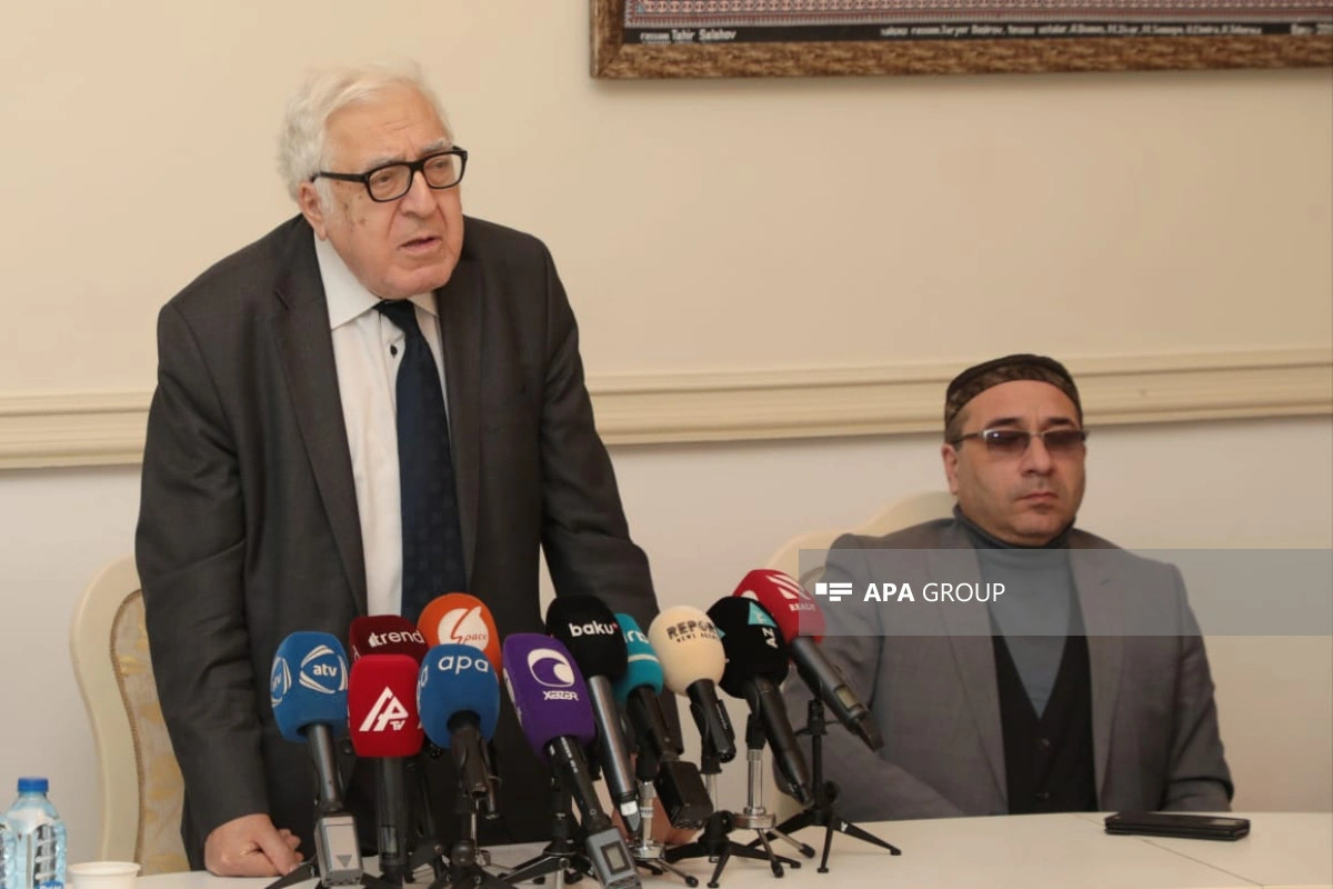 Anar: Natəvanın heykəlinə qarşı edilənlər Azərbaycanın mədəni ictimaiyyətini narahat edir