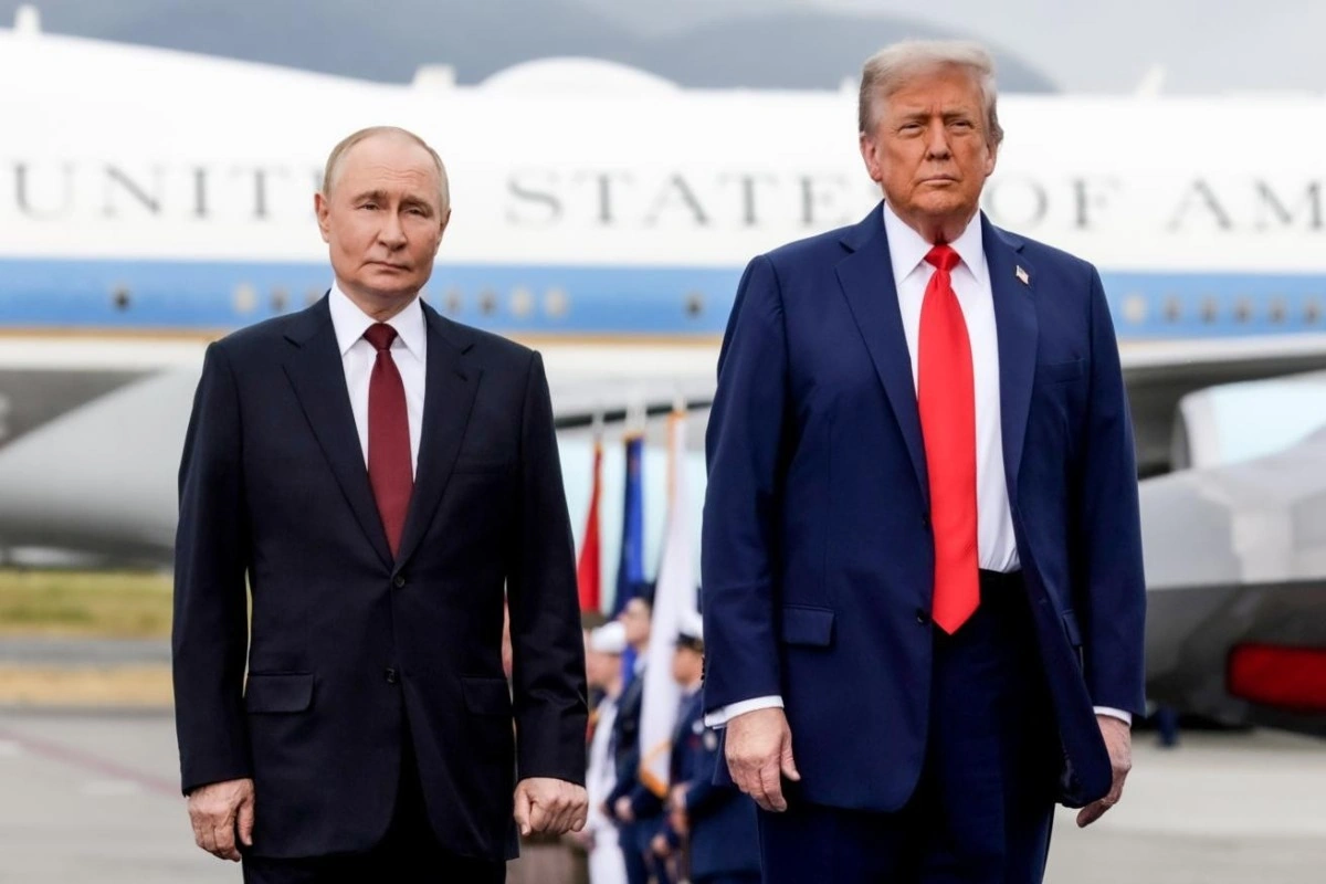 Putin və Tramp arasında telefon danışığı olub