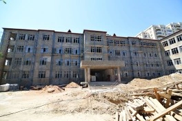 Bakıda 3 məktəb sökülüb yenidən tikilir, İncəsənət Gimnaziyası və 3 bağça təmir olunur