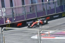 Bakıda Formula 1 üzrə Azərbaycan Qran-Prisində ilk sərbəst yürüş başa çatıb - FOTO - YENİLƏNİB