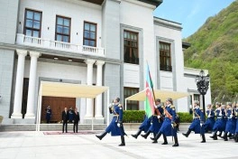 Qəbələdə Çexiyanın Baş naziri Andrey Babişin rəsmi qarşılanma mərasimi olub