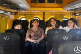 Köç karvanı Cəbrayılın Şükürbəyli kəndinə çatıb, açarlar təqdim edilib - FOTO - YENİLƏNİB