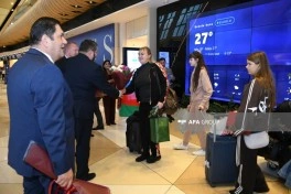 Ukraynadan daha 30 uşaq Azərbaycana gətirilib - FOTO
