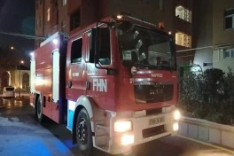 Bakıda yaşayış binasında yanğın olub, bina sakinləri təxliyə edilib - FOTO
