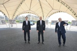 Azərbaycan və Türkmənistan prezidentləri Füzuli şəhərinin dağıdılmış yerlərinə baxıblar