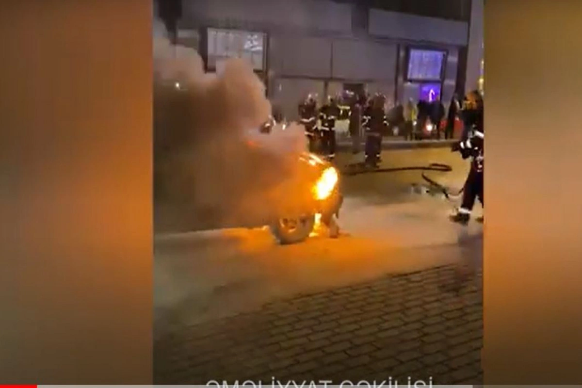 Bakıda “AzSamand” yanıb - VİDEO
