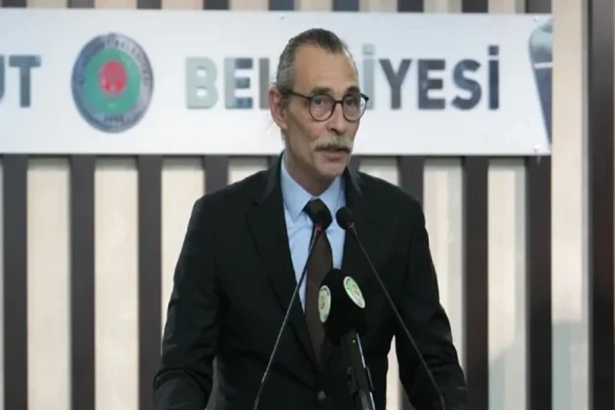 Türkiyənin Etimesqut bələdiyyəsinin sədri Erdal Beşikçioğlu saxlanılıb
