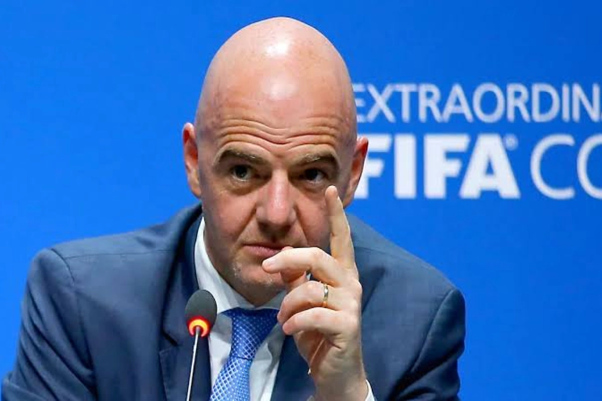 UEFA FIFA prezidenti Canni İnfantinonu istefaya çağırıb