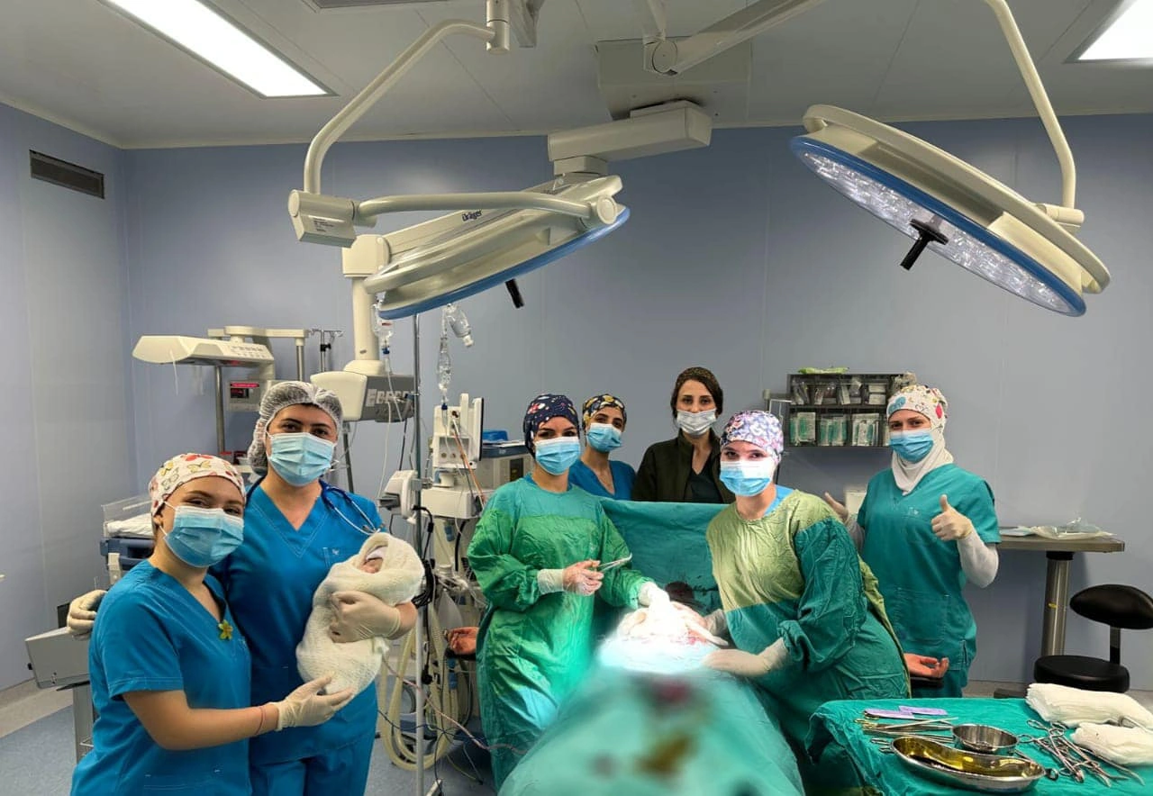Yeni ilin ilk dəqiqəsində doğuldu  - Foto