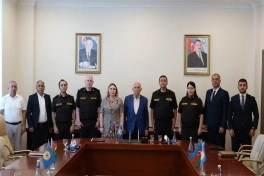 FHN yanında İctimai şuranın üzvləri Nazirliyin strukturunda görüş keçiriblər
