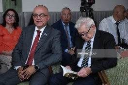 Qulu Ağsəsin “Saat 6-nı gözləyirəm” kitabının təqdimat mərasimi keçirilib - FOTO