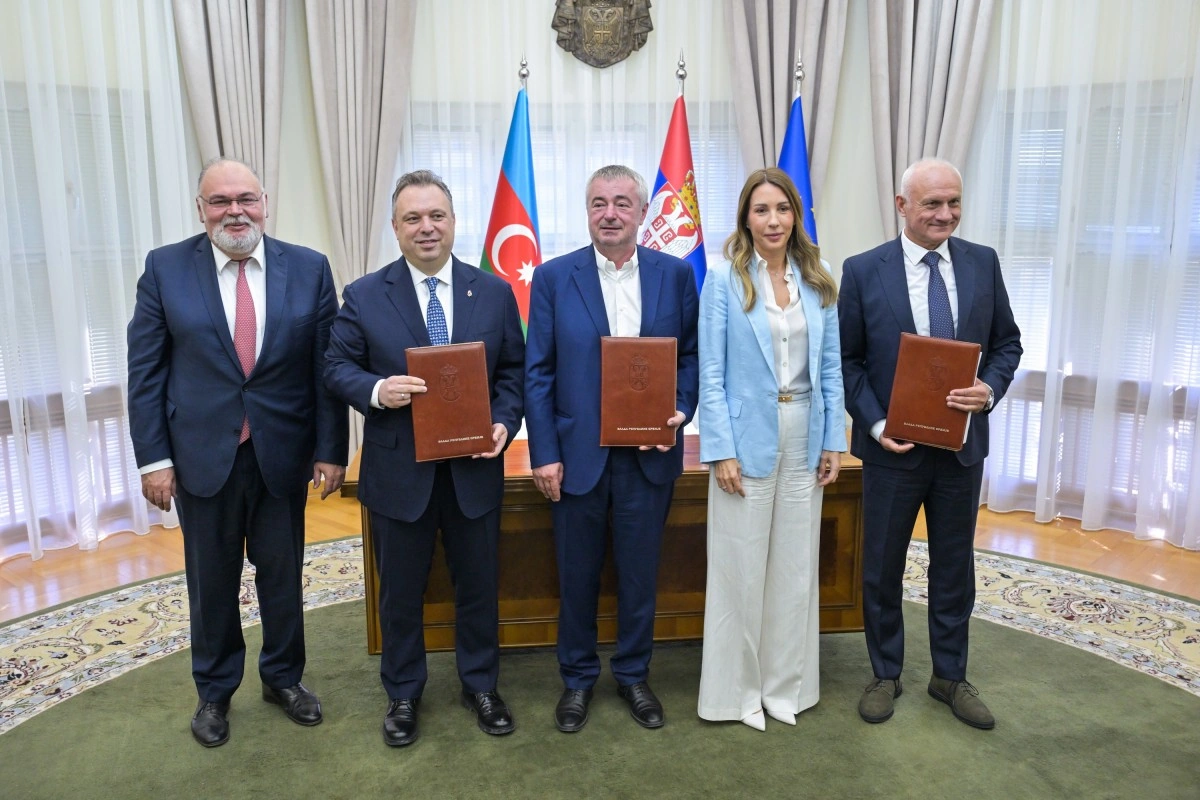 SOCAR Serbiyada 500 MVt-lıq stansiyanın tikintisi üzrə saziş imzalayıb