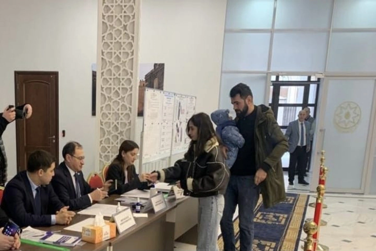 Azərbaycanın Qazaxıstandakı səfirliyində səsvermə başa çatıb - YENİLƏNİB
