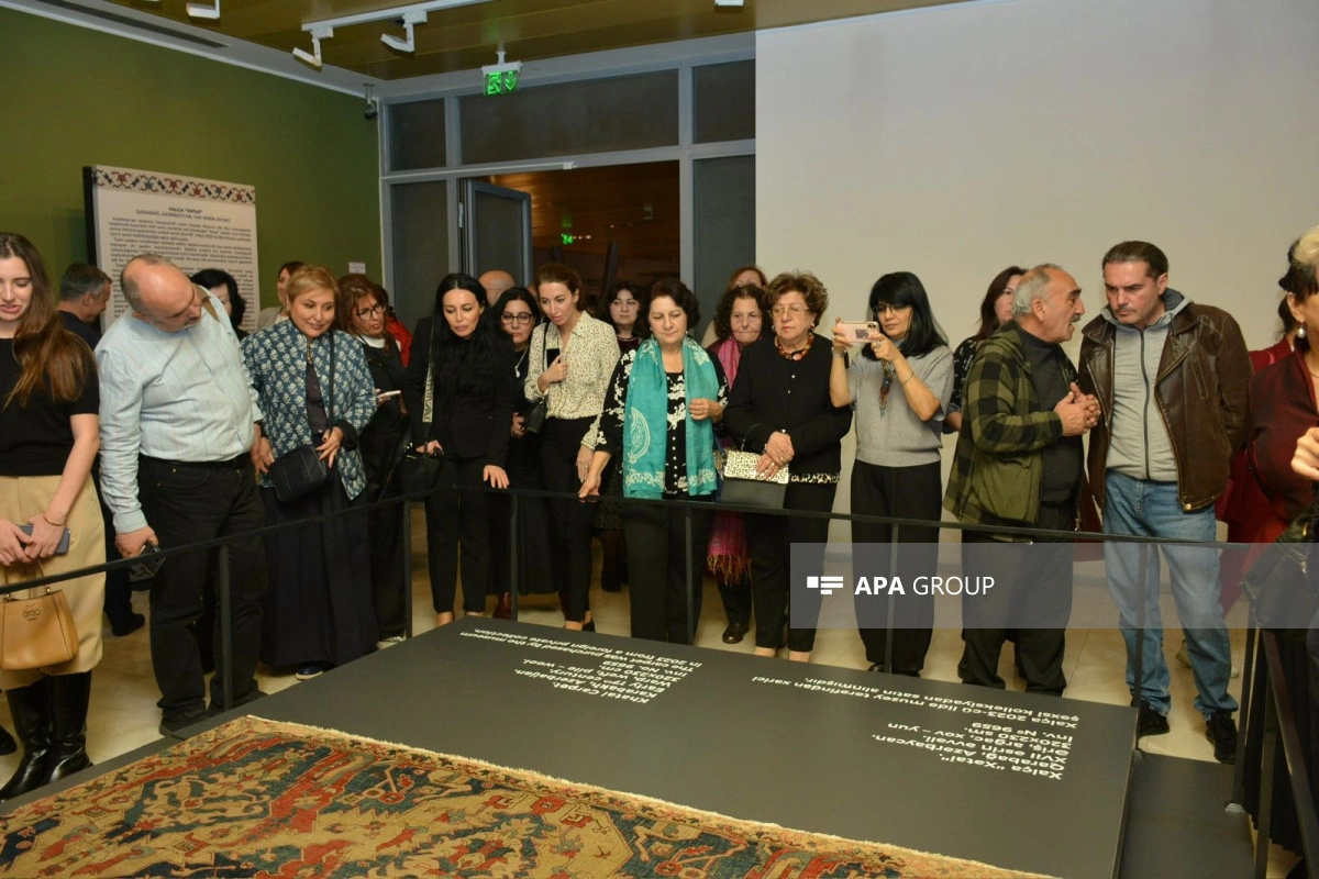 Azərbaycana qaytarılan “Xətai” xalçasının təqdimatı keçirilib - FOTO