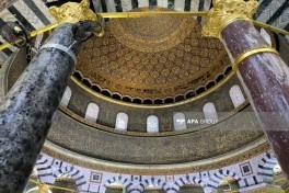 Azərbaycanlı jurnalistlər Yerusəlimin İçərişəhərindəki müqəddəs məkanları ziyarət edib