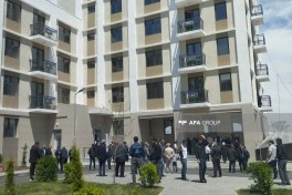 Növbəti köç karvanı Ağdam şəhərinə çatıb, açarlar təqdim olunub- YENİLƏNİB