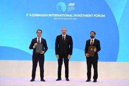 İkinci Azərbaycan Beynəlxalq İnvestisiya Forumu çərçivəsində imzalanmış sənədlər mübadilə edilib