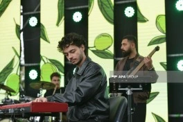 Bakı Bulvarında Zeytun Festivalının son günüdür  - FOTOLENT